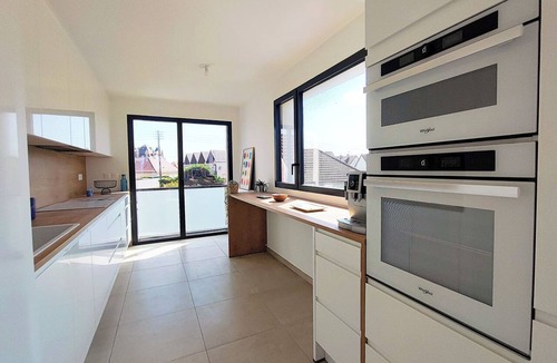 Colleville-Montgomery Apartment | Exceptional Seafront Apartment 180° Sea View Walk to Beach D-Day Beaches