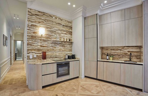 Gaillon Apartment | EXCEPTIONAL 4 BEDROOM APARTMENT WITH A/C WALK TO LOUVRE OPERA