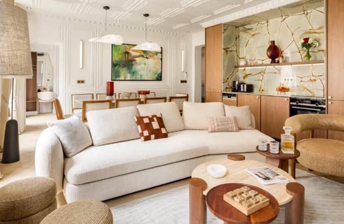 Bonne-Nouvelle Apartment | EXCEPTIONAL 5-BEDROOM HAVEN JUST MOMENTS FROM LE MARAIS-AC