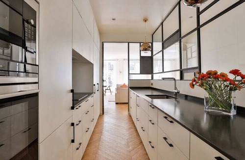 Saint-Germain-des-Pres Apartment | EXCEPTIONAL SETTING ON RUE BUCI TO EXPERIENCE PARIS AT FINEST, SAINT-GERMAIN