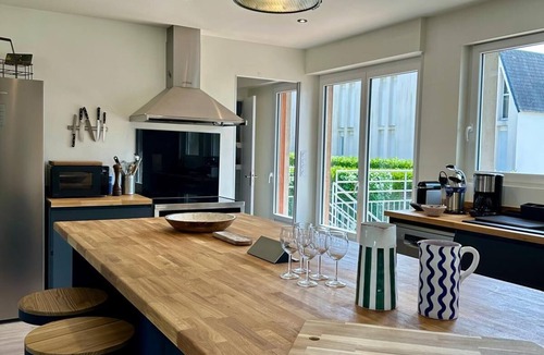 Saint-Cast-le-Guildo Villa | Family home with garden in the heart of St Cast, 50m from the beach.
