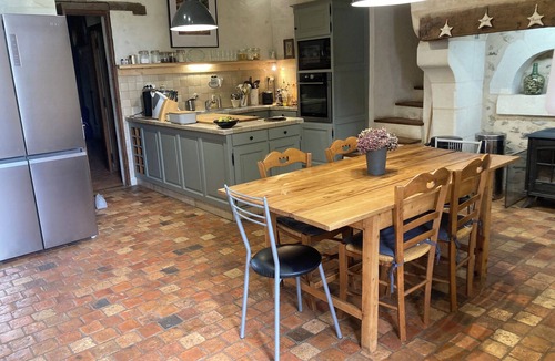 Chaumont-d'Anjou House | Family home with pool in Anjou