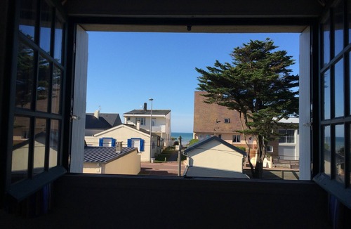 Agon-Coutainville House | FAMILY HOUSE 50M FROM THE BEACH WITH GARDEN CLOSED, free WIFI