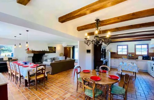 Bangor Apartment | Family house near the coast - 10 guests