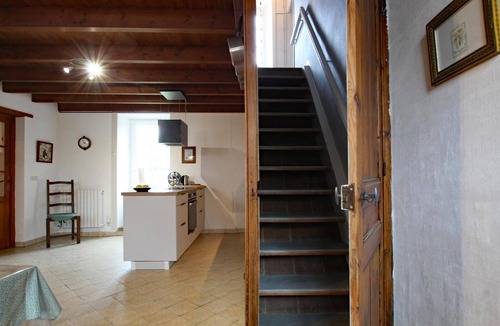 Eculleville Cottage | Family house with enclosed garden, WiFi, parking, close to beaches