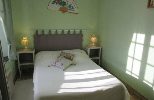 Tourville-sur-Sienne Cottage | Farmhouse near Coutances, all charges included