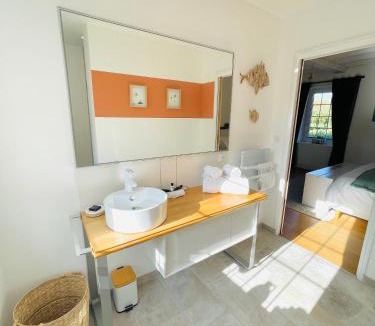 Brucheville Bed & Breakfast | Ferme les Chapelles Utah Beach