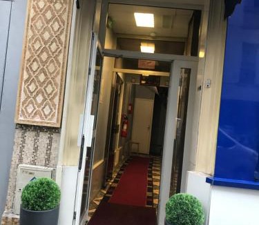 Quartier de la Goutte-d'Or Hotel | FM Hotel