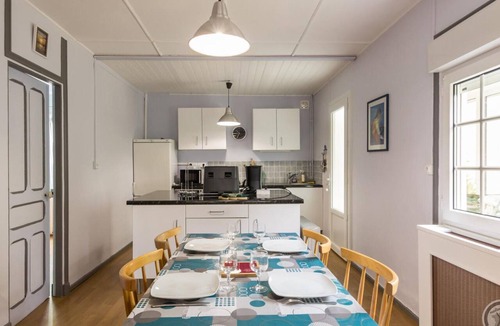 Saint-Martin de Brehal Cottage | Detached house with private garden - 4 guests