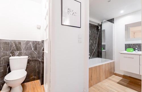 La Celle-sous-Gouzon Apartment | Fully renovated flat Rossetti with Air Conditioning