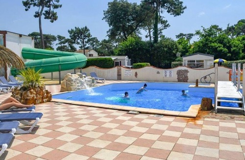 Jard-sur-Mer House | Functional Mobile Home in Jard-sur-Mer, 3 Bedrooms, Sleeps 6