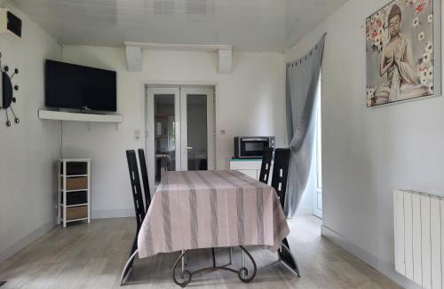 Romagne House | Gîte à Romagné