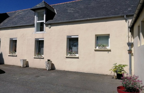 Saint-Pol-de-Leon Cottage | Gîte 5 Chambres à 5 mn de Roscoff Avec vue sur la mer
