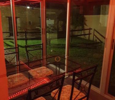 Noyant-Villages Apartment | Gîte Borely avec accès piscine