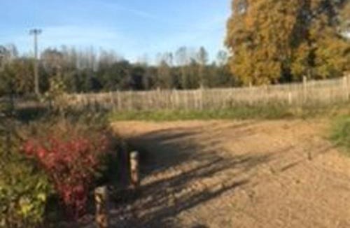Yvre-l'Eveque House | Gîte charmant près du circuit du Mans, 12 pers., 5 ch., rénové avec 3 sdb, nature et attractions proches - FR-1-410-342