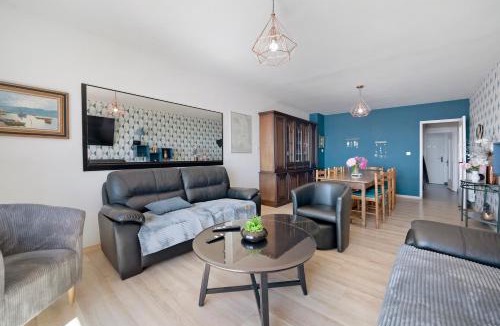 Saint-Martin de Brehal House | Gîte De La Mer