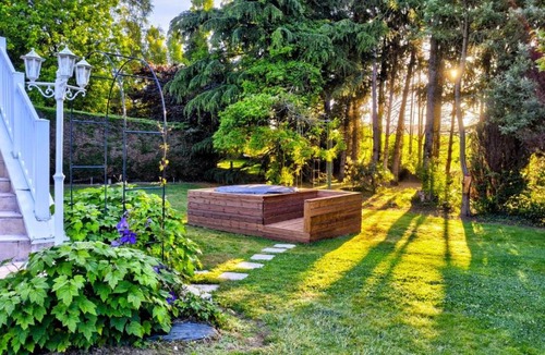 Le Sourn House | Gîte de la Verdière Spa Pool Valley