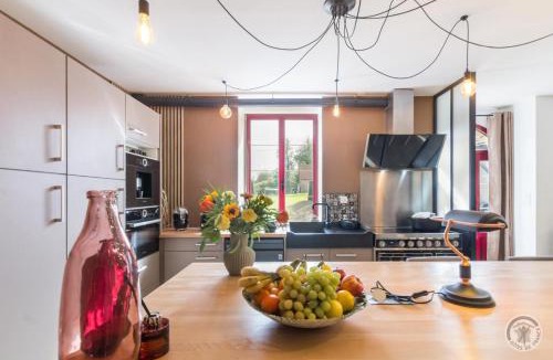 Saint-Laurent-de-Terregatte House | Gîte G1188