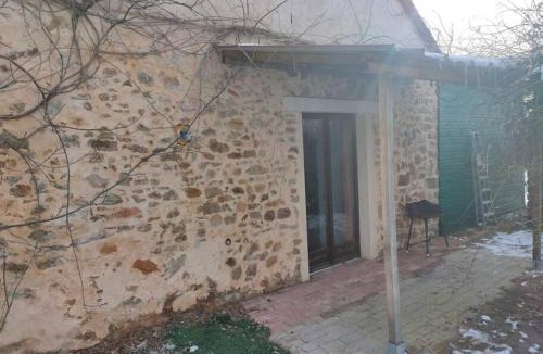 Yvre-l'Eveque House | Gîte indépendant, clim et grand parking extérieur