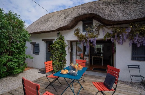 Saint-Andre-des-Eaux House | Gîte La Chaumière de Claire - Anouck