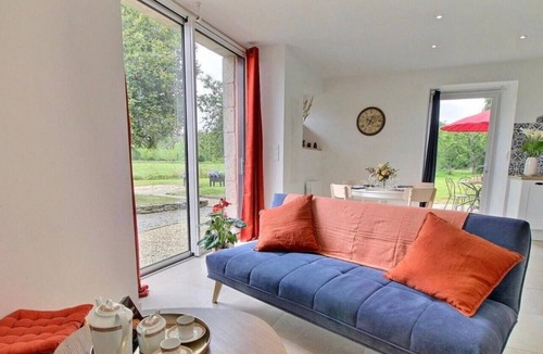Taupont House | Gîte - Le Buis de Bréhaut: terrace, garden and Wi-Fi