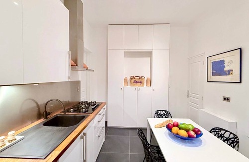 Arts-et-Metiers Apartment | Gaîté Paris, 5 Br/3 Ba, 10 ppl, 170 m²