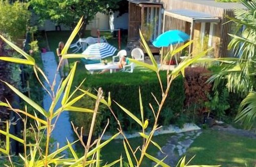 La Verriere Ski Chalet | Garden studio sqy Versailles gk15 greenappart