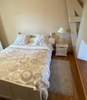 Sainte-Marie-Outre-l'Eau House | Gite de la vallée de la Vire pour 6 à 8 personnes proche l'A84