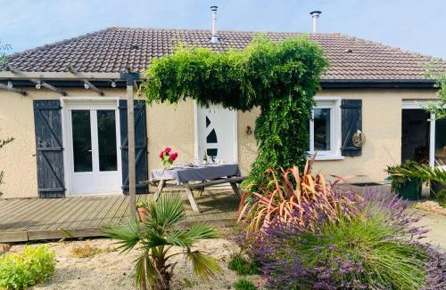 Le Planet House | Gite la maison du pêcheur