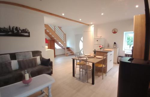 Bacilly House | GITE LE MOULIN en Baie du MONT ST MICHEL