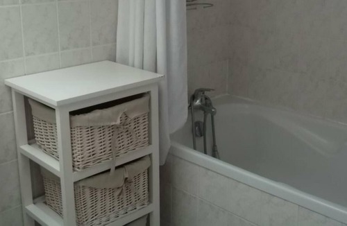 Prunay-Cassereau Cottage | Gite Prunay-Cassereau, 2 bedrooms, 4 persons