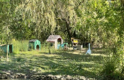 Bords House | Gite Rive Charente Le Bateau