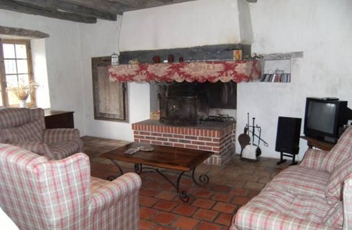 Saint-Pierre-du-Lorouer Cottage | Gite Saint-Pierre-du-Lorouër, 4 bedrooms, 8 persons