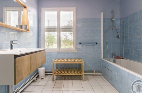 St-Denis-le-Vetu Cottage | Gite Saint-Denis-le-Vêtu, 4 bedrooms, 8 persons