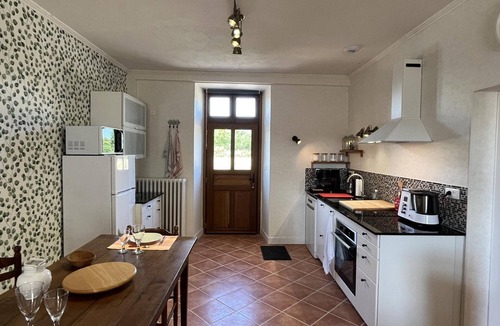 Lavault-Sainte-Anne Cottage | Golf getaway and relaxation at Domaine de Bisseret