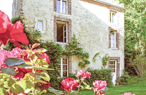 Conflans-sur-Anille House | Gorgeous home in Conflans sur Anille with WiFi