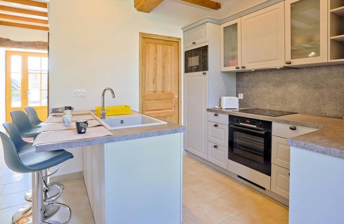 Fierville-les-Mines House | Gorgeous home in Fierville-les-Mines