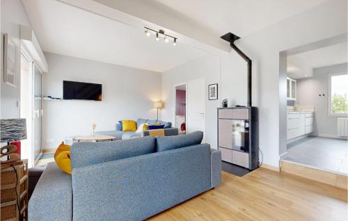 Saint-Germain-sur-Ay House | Gorgeous Home In Saint-Germain-Sur-Ay With Wifi