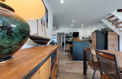 Saint-Jacques House | Gorgeous home in Sarzeau with WiFi