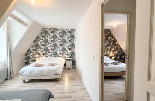 Fleury House | Grand Gîte de Groupe 12 Personnes - Proche Granville & Plages