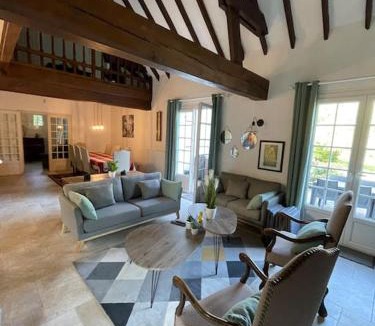 Nogent-le-Rotrou Villa | grande villa en plein coeur du parc du perche