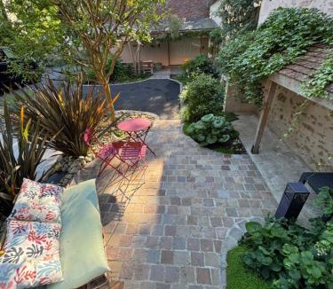 Rivarennes Apartment | Guest House de Céline et Benoît