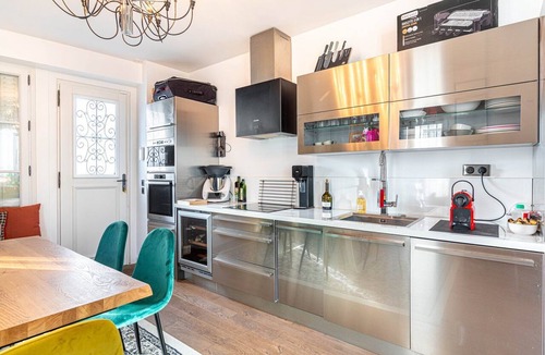 Montmartre Apartment | GuestReady - Bright retreat near the Wall of Love