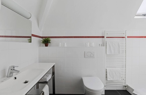 Quartier Vieux Marche-Cathedrale Hotel | Hôtel Cardinal