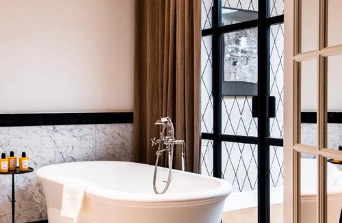 Faubourg-du-Roule Hotel | Hôtel de Berri Champs-Élysées, a Luxury Collection Hotel
