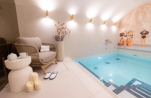 Chaussee-d'Antin Hotel | Hôtel Dress Code