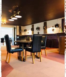 Gorron Hotel | Hôtel le Bretagne et Restaurant Le Papillon