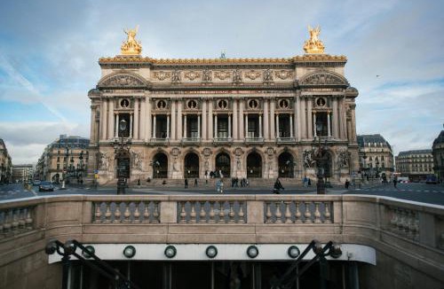Quartier de Rochechouart Hotel | Hôtel Lebron