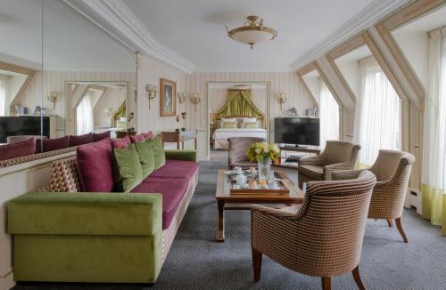 Faubourg-du-Roule Hotel | Hôtel Napoleon Paris