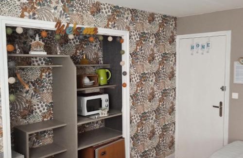 Neuilly Bed & Breakfast | Havre de paix au bords de l'Eure - divers hébergements-2 CH sanitaires commmun-